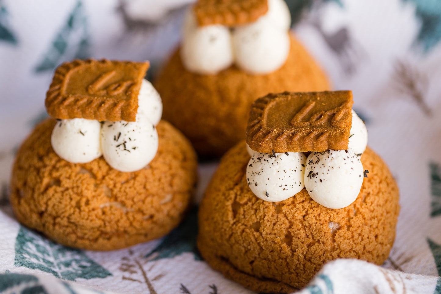 Biscoff Earl Grey Cream Puff