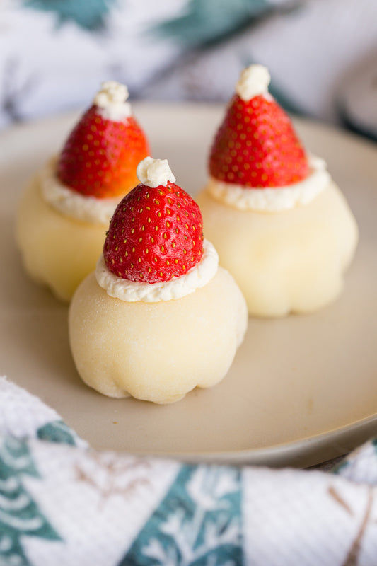 Holiday Strawberry Mochi