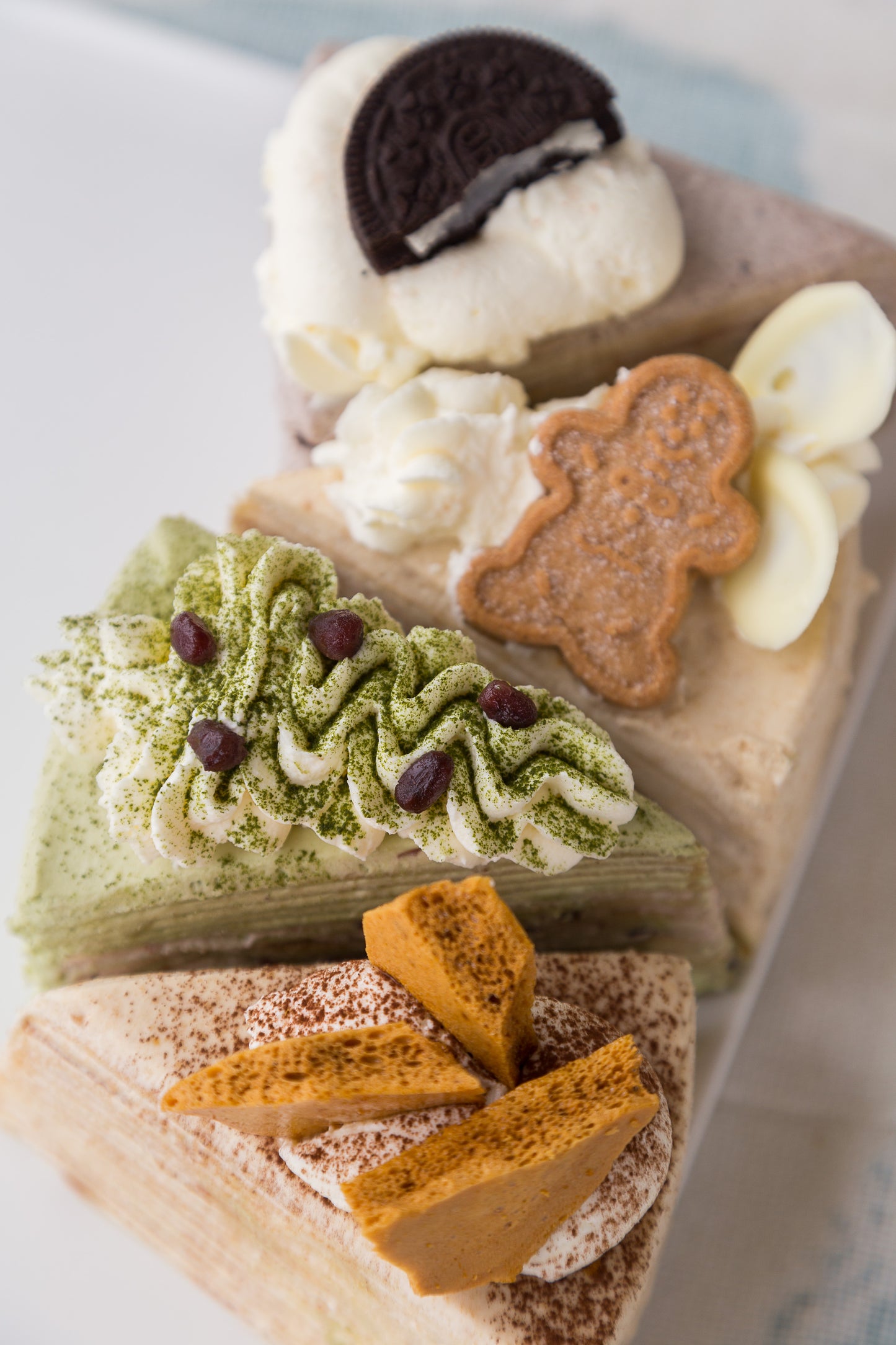 Holiday Assorted Crepe Cake Pack