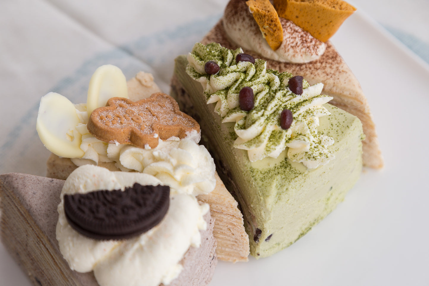 Holiday Assorted Crepe Cake Pack