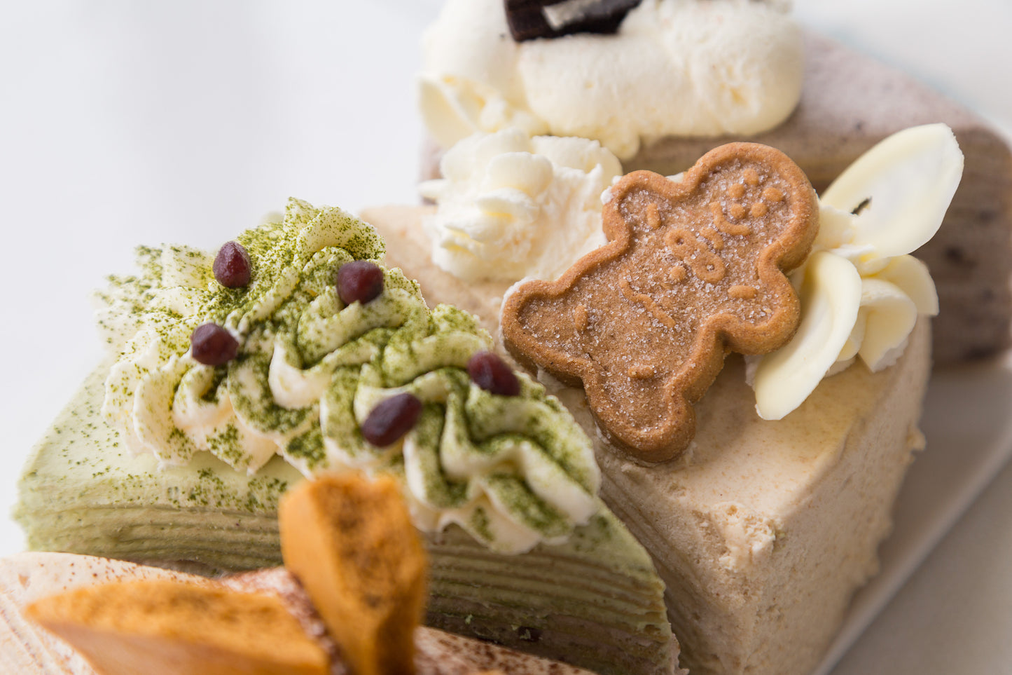 Holiday Assorted Crepe Cake Pack