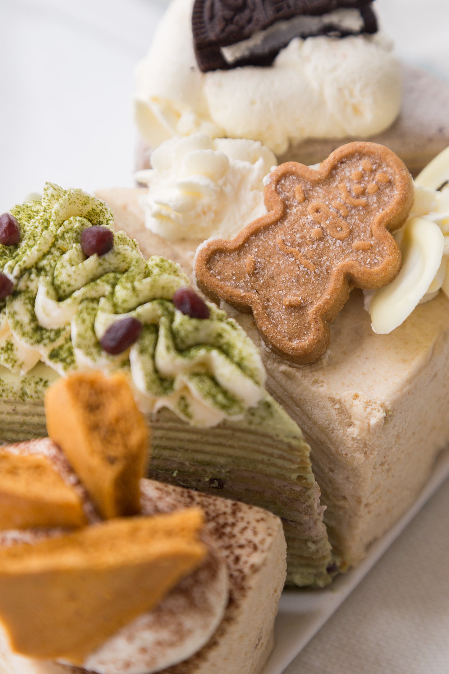 Holiday Assorted Crepe Cake Pack